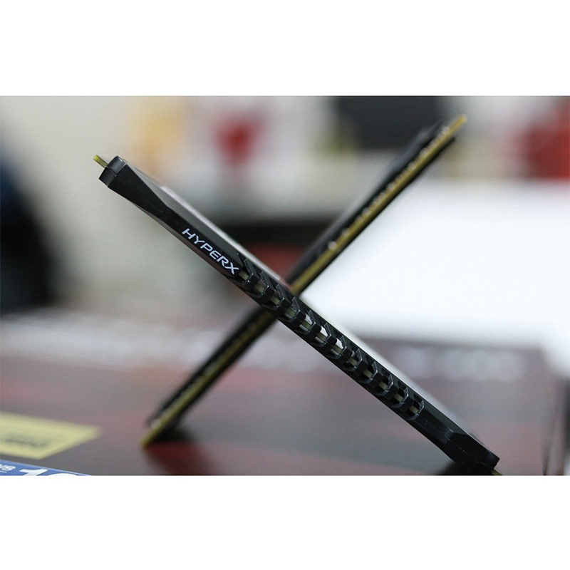 HYPERX SAVAGE メモリア DDR4 RAM 16 - Ddr4 2400Mhz のレビューと価格
