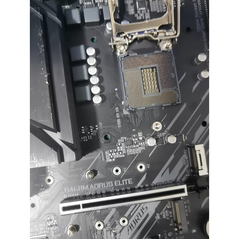 中古 B460M AORUS ELITE Micro ATX - Ddr4 8Gb のレビューと価格
