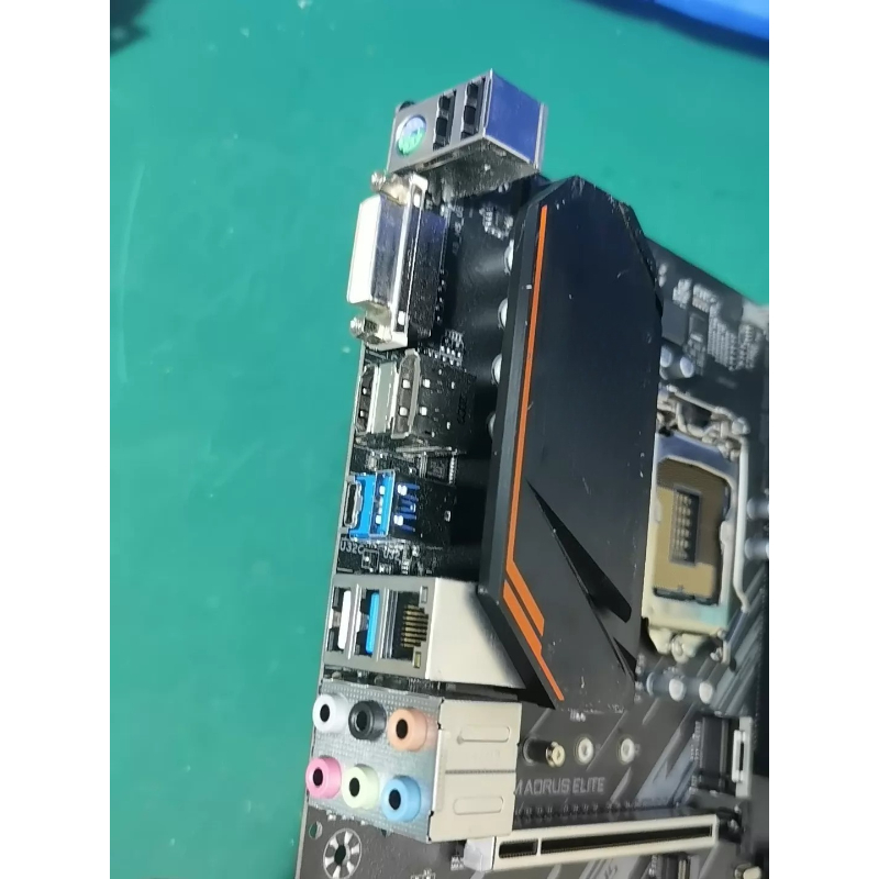 中古 B460M AORUS ELITE Micro ATX - Ddr4 8Gb のレビューと価格